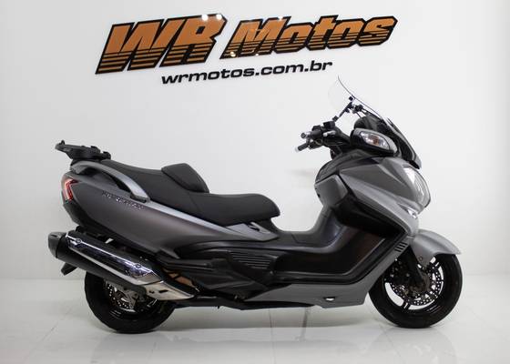 SUZUKI BURGMAN 650 EXECUTIVE SUZUKI BURGMAN 650 EXECUTIVE